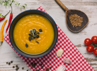 W jednym garnku. Zupa. zupa