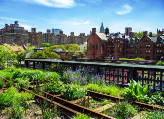 Na chwilę. Dworce: ich magia i renesans dworzec